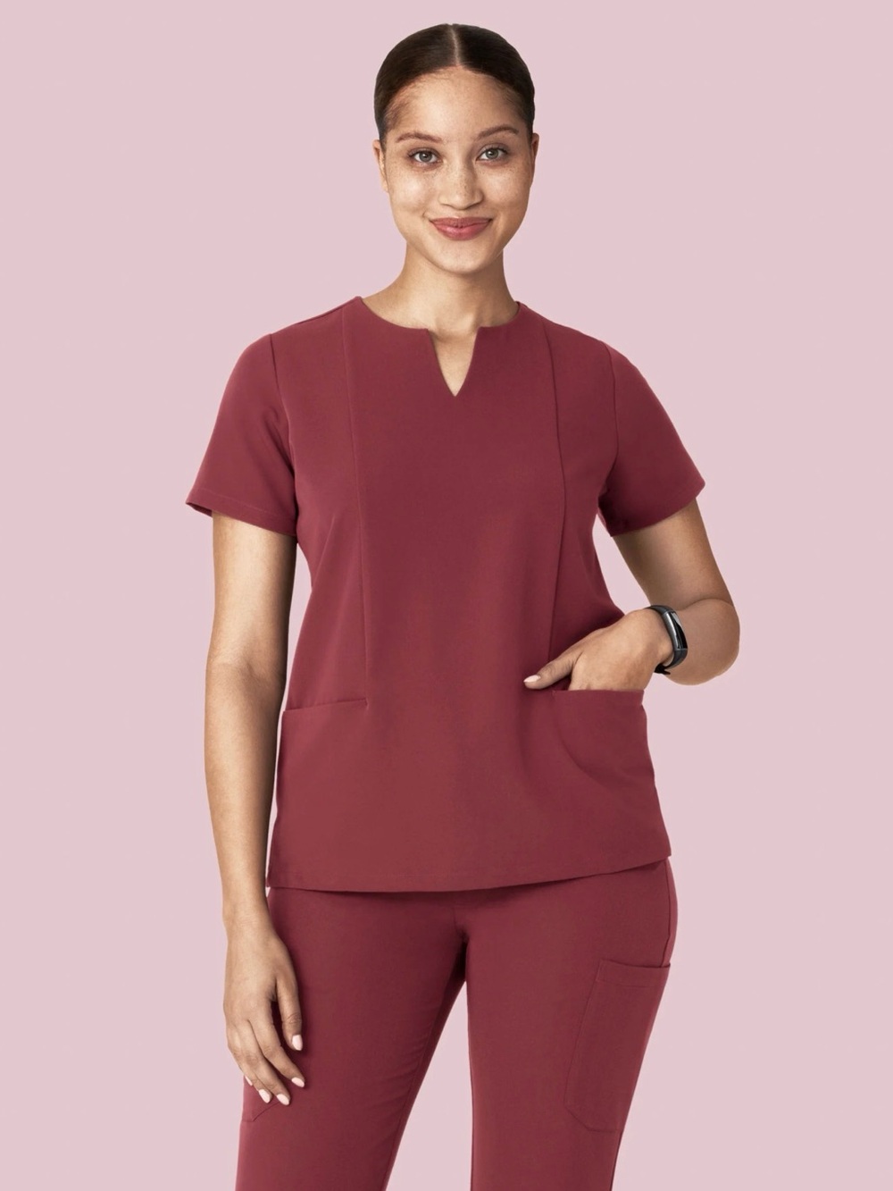 Women’s Mandala 	
5 Pocket Notch Neck Top Raisin